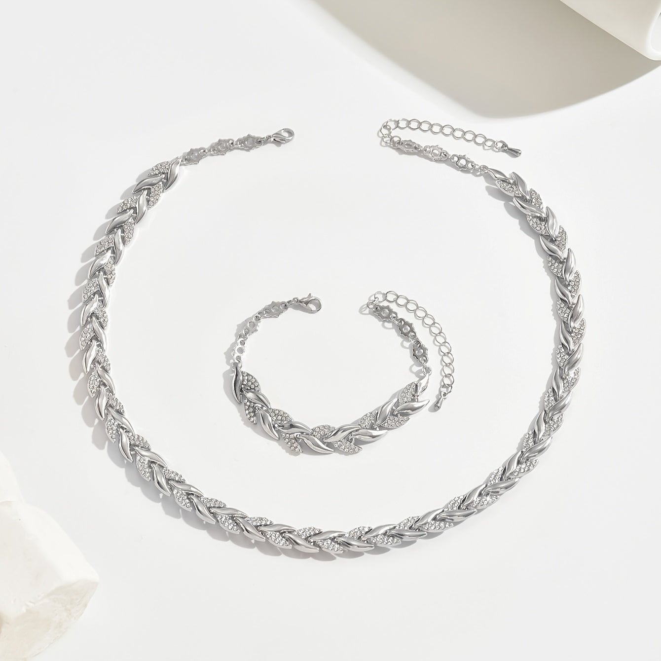 Elegant Fish Tail Jewellery Set with Rhinestones - Necklace & Bracelet